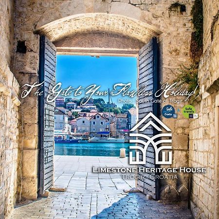 Limestone Heritage House Trogir Buitenkant foto